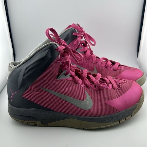 NIKE HYPERQUICKNESS PINK BREAST CANCER WOMENS BASKETBALL SHOES SIZE 6Y - Picture 2 of 4
